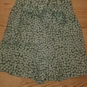 H&M High Waisted Loose Fitting Shorts Size 2